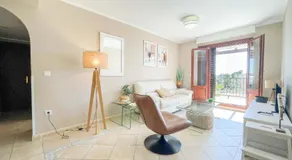 Top-floor Apartment - Stunning Views - GOR01 - Image 2