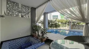 Eloisa Royal Suites - Image 2