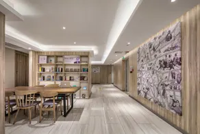 Hanting Premium Hotel Xiamen SM Plaza Taiwan Street - Image 4