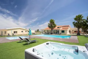 COUNTRY HOUSE with pool, 50 minutes from Lisbon - Image 3