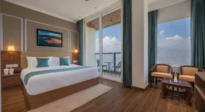 Hotel Mountain Mirage - Image 2