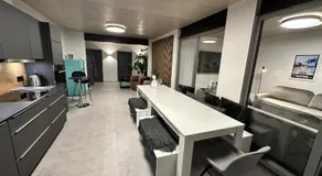 Luxuriöses Apartment direkt am Kanal 125 m² - youpartments - Image 3