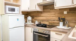 Aqualiget-Apartmanház E-Car plug-in point Szeged - Image 5
