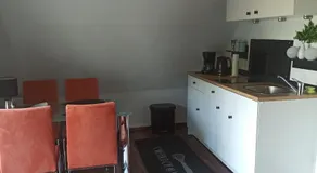 Schöne Ferienwohnung mit Balkon auch für Handwerker und Monteure - Image 3