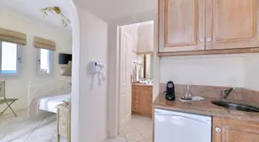 Andros Homes Sea Side Apartment & Studio - Image 5