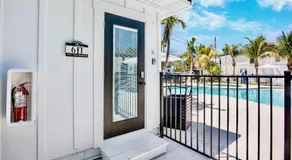 Pelican Post at Anna Maria Island Inn - Image 4
