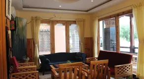 Hotel Khamsum - Image 5