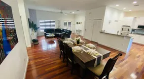 Lake Of Dreams Miami House - Image 4