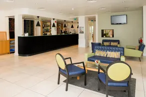 Stanwell Hotel By Mercure - Image 4