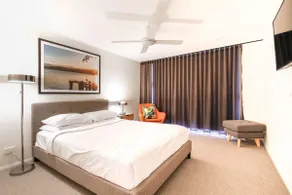 2-Bedroom Apartment in the Heart of Batemans Bay - Image 2