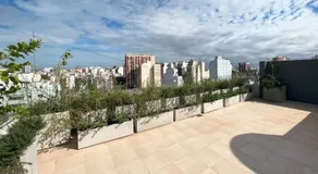 RentUp - Almagro Estudio moderno a estrenar con terraza privada del edificio y balcon A pasos de Av Corrientes y Hospital Ital - Image 4