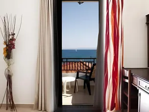Laza Beach - Image 3
