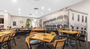 The Commercial Hotel - Image 2