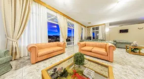 Zante Palace - Image 2