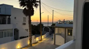 The Coast Suites - Image 4