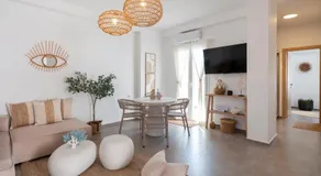 Pounta ,2BR Apartment w Shared Pool,Fiora I - Image 2