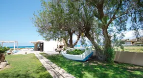 Captain's Beach Apartments - Image 5