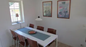 DeLay's Guest House - Image 3