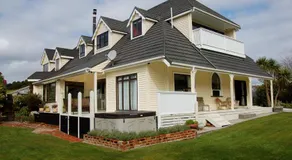 Oak Lodge - Image 5