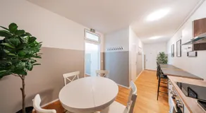 Central Apartment Lofts - Image 5