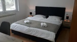 Private Home Rifat - Image 2