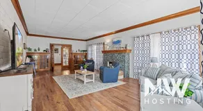 Elegant Historic Home in Modernized Area - Image 5