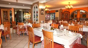 Hotel Los Arcos - Image 3