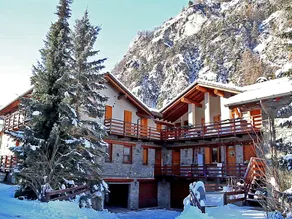 Apartment in Antey-Saint-André near Ski Area - Image 2