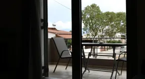 Electra Maisonette with Garden near Sea - Image 3