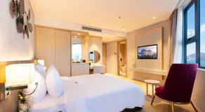 Grand suite for business trip @ breakfast included - Image 5