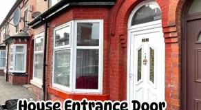 Manchester City Cosy Stay - Fresh New Master bedroom Sleeps 3 Guests - 3 Adults - Image 4
