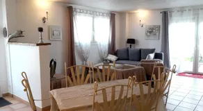 Maison charmante à Maillane avec piscine privée - Image 3