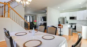 5 Mi to Show Place Arena: Quiet Townhome w/ Patio - Image 3