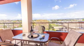 Kanalia View Apartment - Image 2
