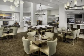 Hilton Garden Inn Kent Island Marina - Image 4