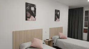 hostal la taurina - Image 2