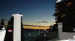 App Lux F - Image 4