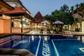 Suriwathi Hotel - Image 4