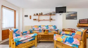 Chalet Mazod, a 5 minuti dagli impianti di sci - Free Wifi - Image 2