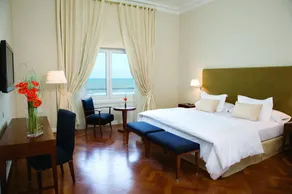 NH Gran Hotel Provincial - Image 5