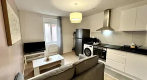 Superbe appartement au Centre ville/Balcon - Image 3