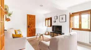 Casa Feli - APARTAMENTO con JARDÍN PRIVADO en los PIRINEOS - Image 2