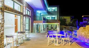 CORE RESORTS - Image 4