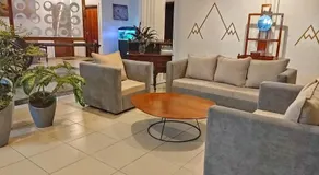 Paradise Inn - Image 4