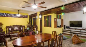 Banthat Thong Hostel - Image 2