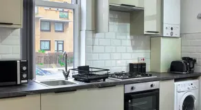 Spacious 2 Bed Apart with Patio in Camden WR201 - Image 5