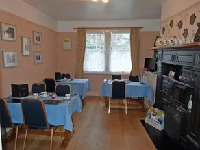 Lyndale Guesthouse - Image 2