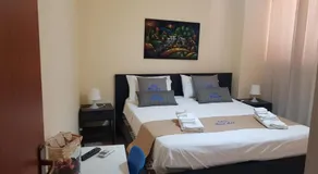 B&B Bonlet - Image 2