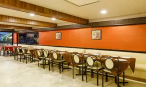 Hotel Crown - Image 4