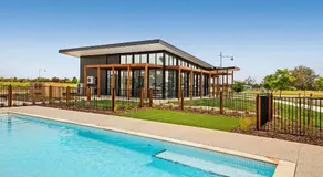 Luxury Lake Nagambie Retreat - Image 3